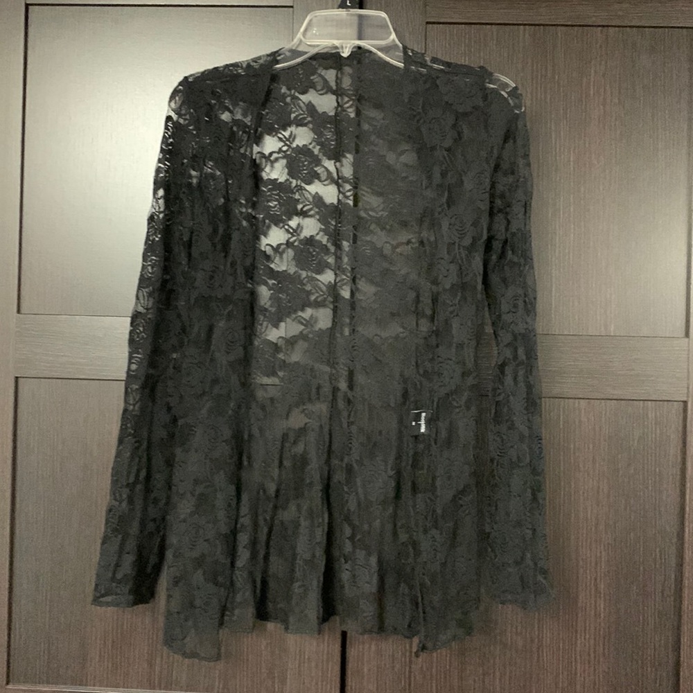 BlackMilk Flower Lace Cardigan M